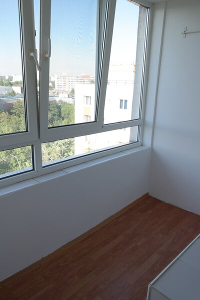 Titan- Camil Ressu, langa metrou, stradal, bloc retras,liniste!